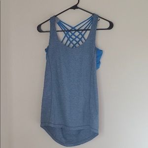 Lululemon tank with bra size 8